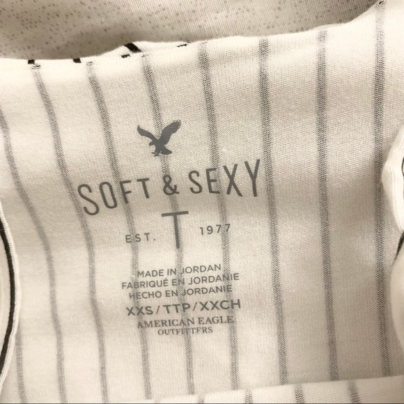 AMERICAN EAGLE Striped Ruffle Top NWOT - Picture 3 of 7